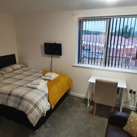 Travellers - St Lukes Bradford Apartment *